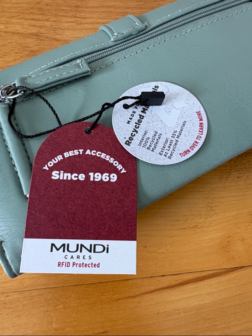 Mundi Sage Green Faux Leather Clutch Wallet RFID Protection Tri-Fold NEW` - Picture 4 of 7